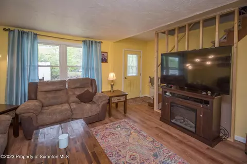 126 Forge St, Old Forge, PA 18518 photo 3