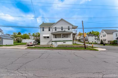 111 W Grove St, Dunmore, PA 18509
