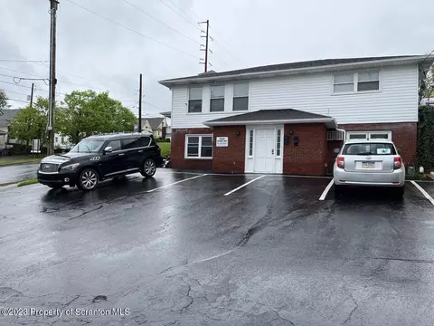 1244 Quincy Ave, Dunmore, PA 18509
