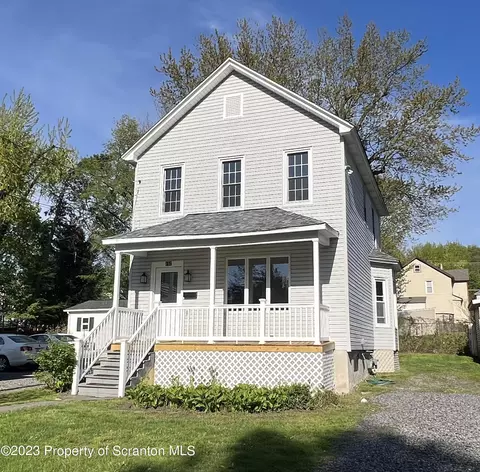 192 Washington St, Carbondale, PA 18407