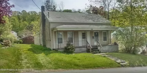 276 Chenango St, Montrose, PA 18801