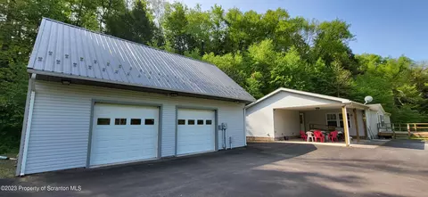 935 N Eaton Rd, Tunkhannock, PA 18657