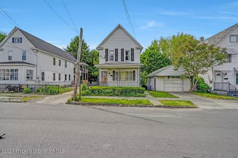 909 Sanderson Ave, Scranton, PA 18509