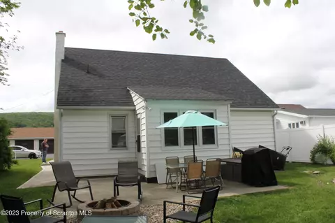 409 Bluff St, Old Forge, PA 18518 photo 19