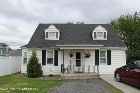 409 Bluff St, Old Forge, PA 18518 photo 23