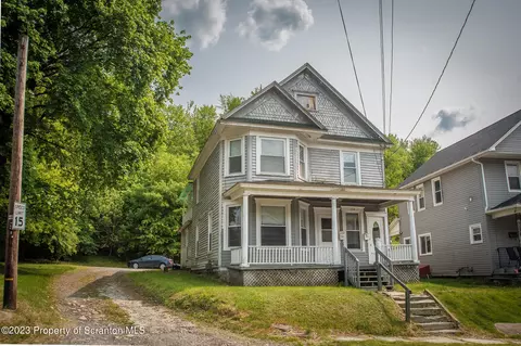 134 Brook St, Carbondale, PA 18407