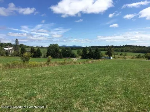 Bennett Road, Hop Bottom, PA 18824
