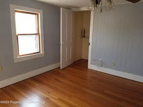 530 W Grace St, Old Forge, PA 18518 photo 20