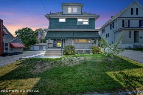 117 Hill St, Dunmore, PA 18512