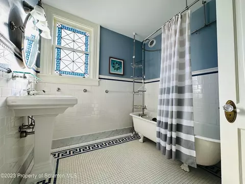 1213 E Gibson St, Scranton, PA 18510 photo 30