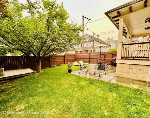 1213 E Gibson St, Scranton, PA 18510 photo 34