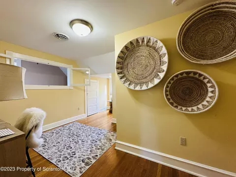 1213 E Gibson St, Scranton, PA 18510 photo 32