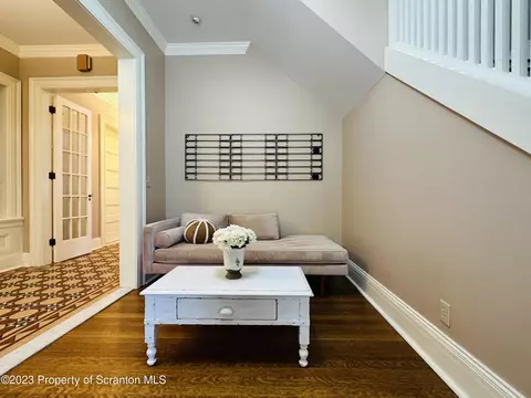 1213 E Gibson St, Scranton, PA 18510 photo 7