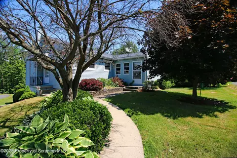 1449 Layton Rd, Scott Twp, PA 18411