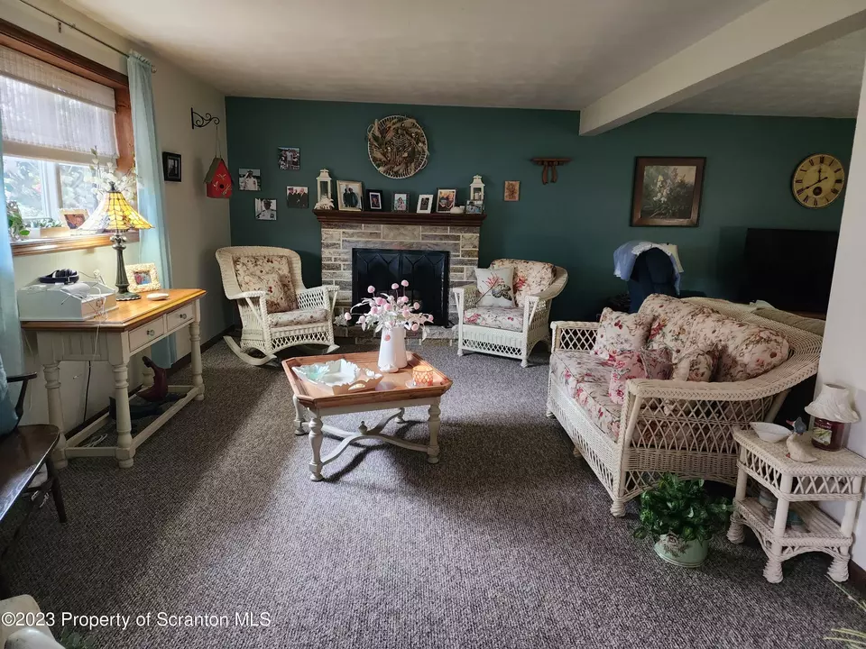  108 Echo Dr, South Abington, PA 18411 photo 16