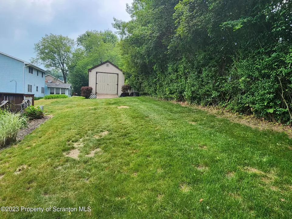  108 Echo Dr, South Abington, PA 18411 photo 35