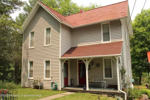 137 Allen St, Meshoppen, PA 18630