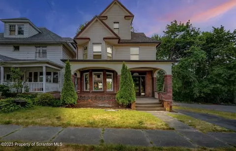 1510 Vine St, Scranton, PA 18510