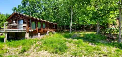 131 126 Hillbilly Village Rd # -2, Tunkhannock, PA 18657