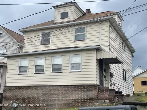 197 Elizabeth St, Pittston, PA 18640