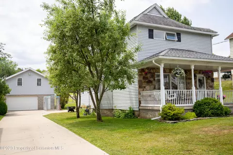 309 W Grove St, Taylor, PA 18517