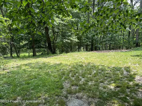 lot C Hemlock Dr, Clarks Summit, PA 18411