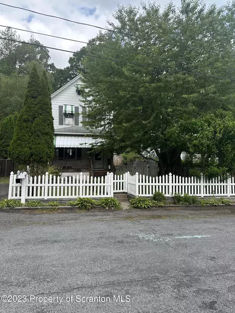 1305 Steele St, Scranton, PA 18508
