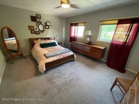 145 Gorham Ave, Mayfield, PA 18433 photo 26