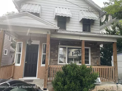 1740 Main St, Blakely, PA 18447