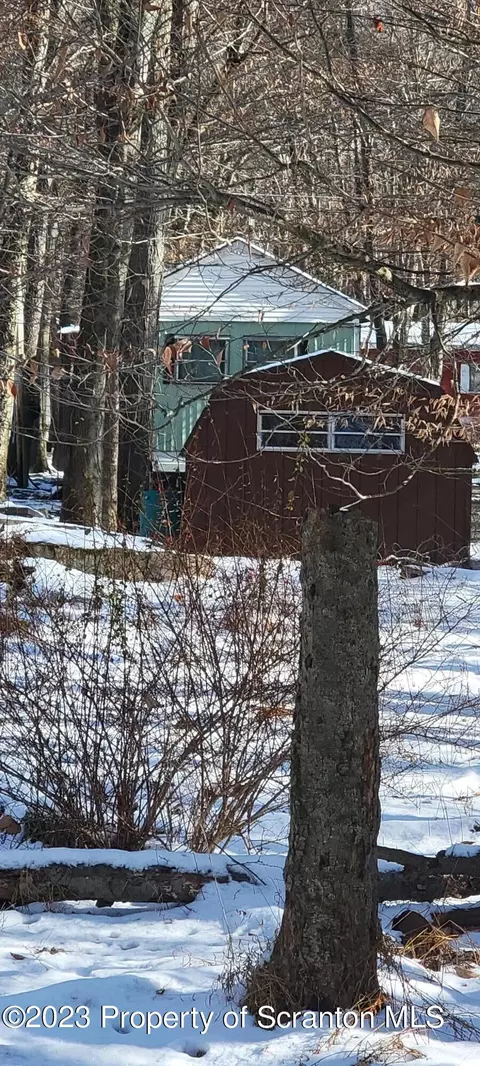 20 Blackfoot Path, Gouldsboro, PA 18424