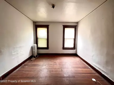 352 354 Maple St, Scranton, PA 18505 photo 4