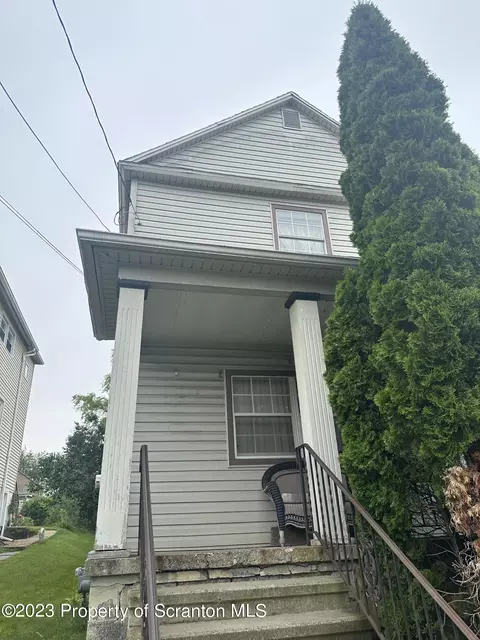 1421 Dartmouth St, Scranton, PA 18504