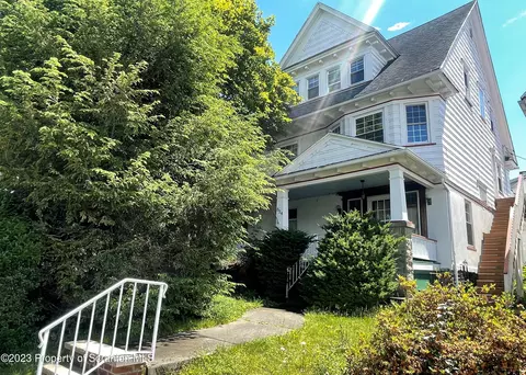 824 Grandview St, Scranton, PA 18510