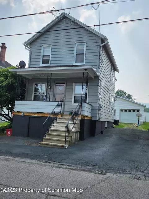 227 Simpson St, Archbald, PA 18403