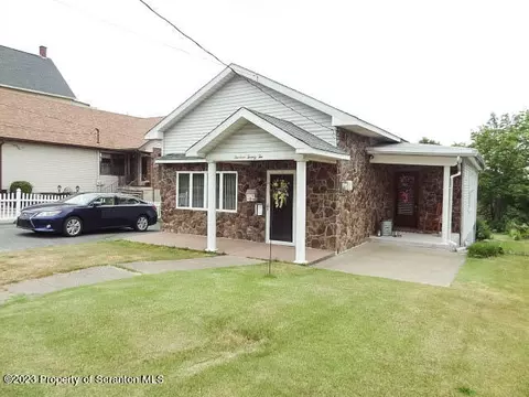 1322 W Gibson St, Scranton, PA 18504