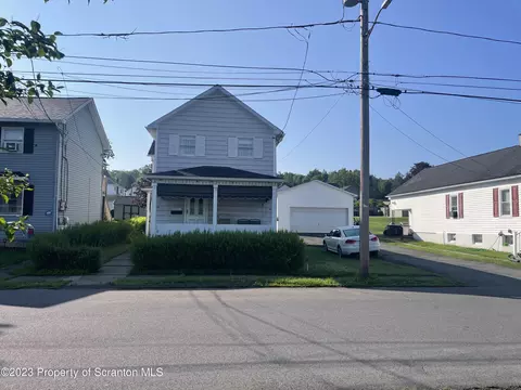 518 Hudson St, Mayfield, PA 18433