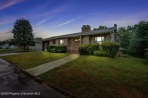 500 Powell St, Taylor, PA 18517