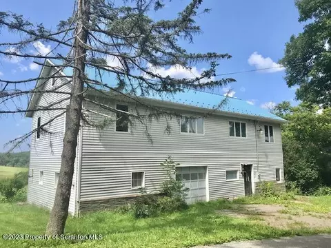 49 State Rte 2004, Nicholson, PA 18446