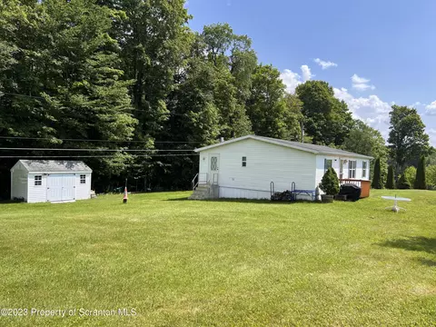 2745 Lewis Lake Rd, Union Dale, PA 18470
