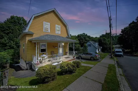 905 Matthew Ave, Scranton, PA 18510