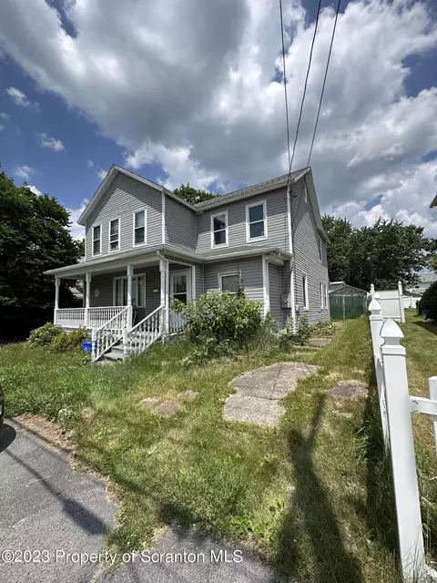 636 E Lackawanna Ave, Olyphant, PA 18447