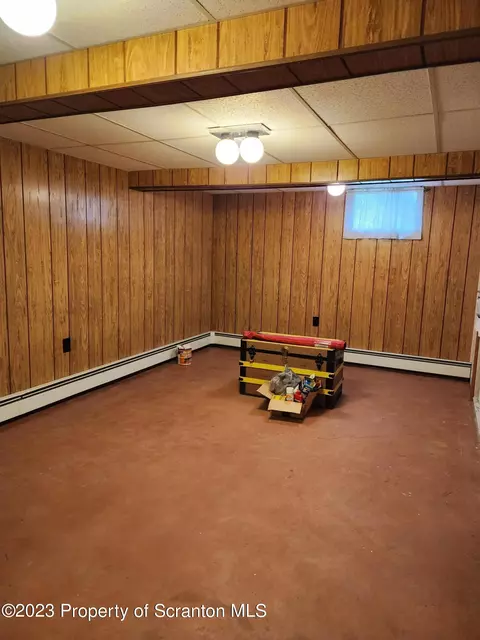 1227 Mowry St, Old Forge, PA 18518 photo 32