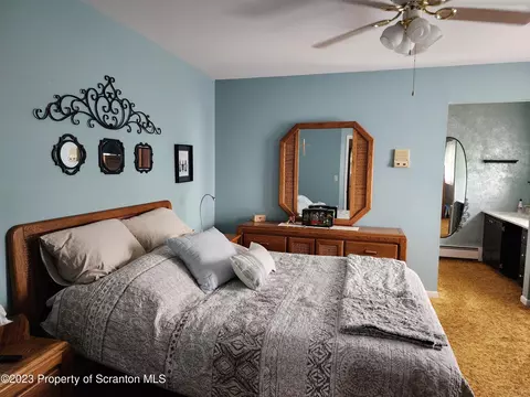 1227 Mowry St, Old Forge, PA 18518 photo 18