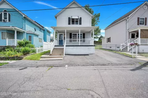 312 Gibbons St, Dunmore, PA 18512