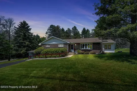 3 Blue Spruce Rd, Spring Brook, PA 18444