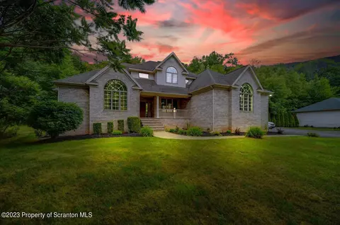 329 Fallbrook Rd, Fell Twp, PA 18407