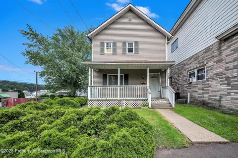 408 W Market St, Scranton, PA 18508