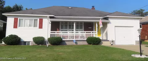 505 Mcclure Ave, Old Forge, PA 18518