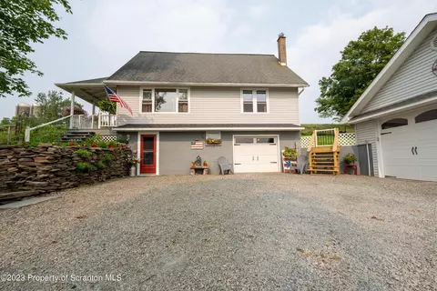 2759 State Route 3011, Meshoppen, PA 18630