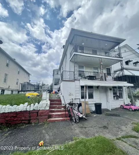 511 Emmett St, Scranton, PA 18505